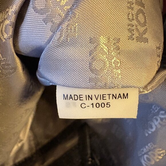 Michael Michael Kors Hobo Bag Studded Top Handle Leather Purse Silver Metallic L - Picture 13 of 14